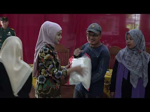 PENYERAHAN BANTUAN TERDAMPAK BANJIR
