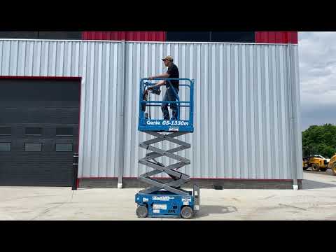Lot 510, Genie GS-1330M Scissor Lift