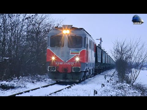 LDE2100 60-1317-6 & Marfar CFR MARFĂ Freight Train in Zăpadă/Snow in Gara Tinca Station 19 Jan 2021