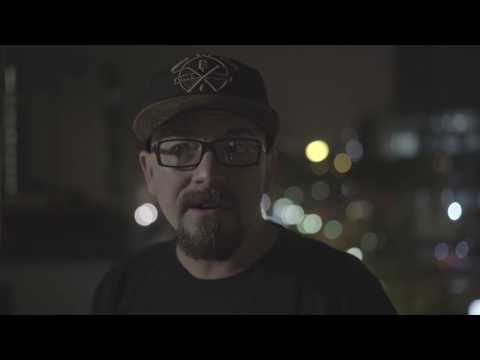 CENZI STILOS - Entrevista con el productor de "YA GANAMOS" - Red Bull Batalla de los Gallos