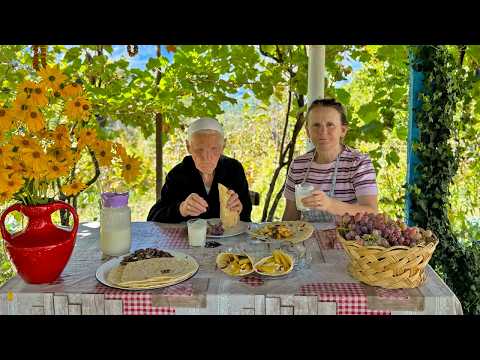 Grandmas Visit, Albanian Countryside Cooking Magic Revealed ๐ตโจ๐ฅ