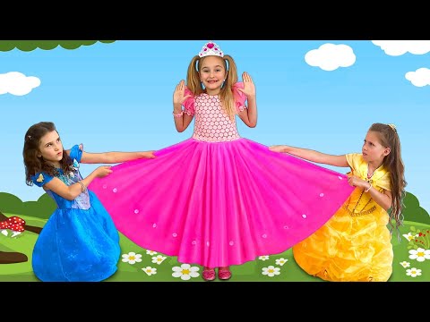 Sasha and girls share a new dress and play in a beauty contest