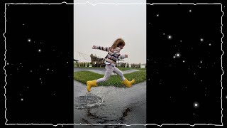 DON&#39;T GET SOAKED!! Adley gets soggy socks playing in the rain at pirate island  #Shorts