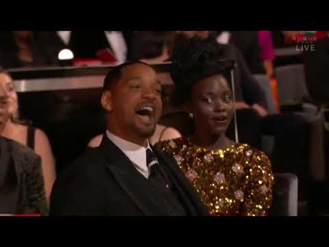 Will Smith slapping Chris Rock in Oscar 2022