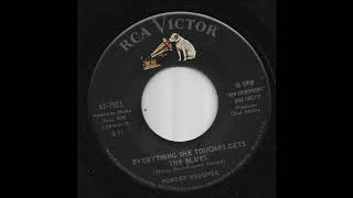 Porter Wagoner - Everything She Touches Gets The Blues