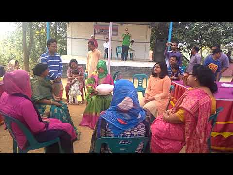 পিলো পাসিং বা বালিশ খেলা