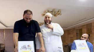 صورة الرد على أسئلة المعتمرين | #عمرة_القرآن_غيرني | الموسم 03 | ش . أمين الأنصاري | د . حازم شومان