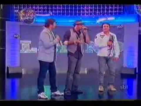 Pancadão Sertanjo com a dupla André e Adriano e Latino no Programa da Hebe