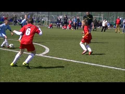 Deichmann Minimistrzostwa 2015 WAŁBRZYCH U-11 - pierwsza tura rozgrywek URUGWAJ 6:2 SZWAJCARIA