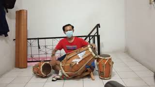 Download lagu karaoke Ojo di pleroki kendang jaipong buket ( BATHANG ) mp3 Download lagu karaoke Ojo di pleroki kendang jaipong buket ( BATHANG ) mp3