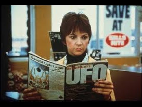 UFORIA Movie Review (1985) Schlockmeisters #843