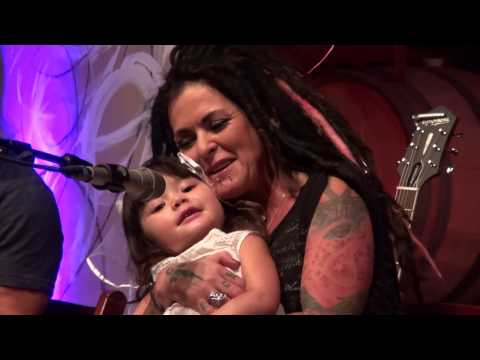Dilana & River - Cat's In The Cradle - Standing Sun Live 10-24-16