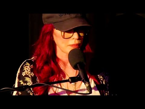 The Tuning - LAURA C LIVE from The Throne UK (Sound of UNION/One Voice/One Sound)