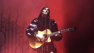 CAROLINE POLACHEK // Look At Me Now (Live @ Paris) 02.11.19