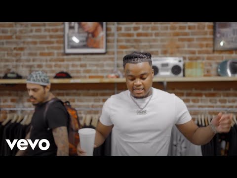 Casino Jizzle - Lookin At (Official Video)