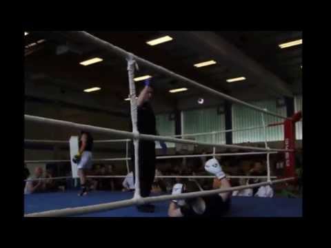 2014-04-05 IDM der WKF Pinar Bolat KO-Sieg im Finale K1 -57Kg - Sugambrer Fightclub