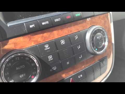 2007 Mercedes R350 buttons