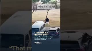 Download lagu HERO: Ahmed Al Ahmed, Muslim man of Syrian origin saves lives in Bondi, Sydney, NSW mp3