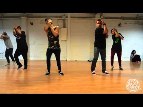 Sara Sánchez ft. Brian Puspos, Jun Quemado & Simone Ginanneschi "Small Bump by Ed Sheeran"