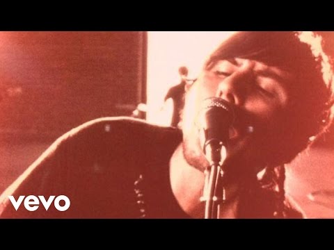 Turn Me Off video