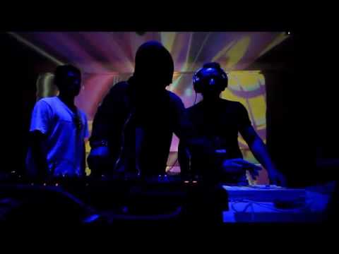 Mak omo @MundoLoco 2016