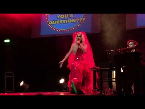 13 / 15 - An Evening With Alaska - Can I Asssk You a Question??? @ The Clapham Grand - 08/07/18