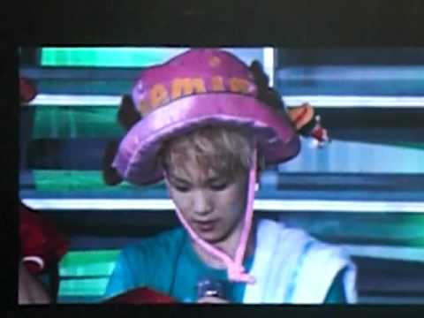 110910 SHINee World Concert in SG - Ending + Happy Birthday KEY !