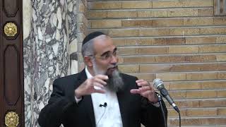 שיחת התעוררות לקראת הסליחות | הרב גבריאל סרף, ראש הישיבה (ישיבת כרם ביבנה) - התמונה מוצגת ישירות מתוך אתר האינטרנט יוטיוב. זכויות היוצרים בתמונה שייכות ליוצרה. קישור קרדיט למקור התוכן נמצא בתוך דף הסרטון