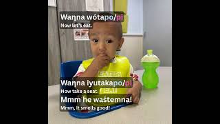Owayawa oṭi ed Wówapi -  At School Book