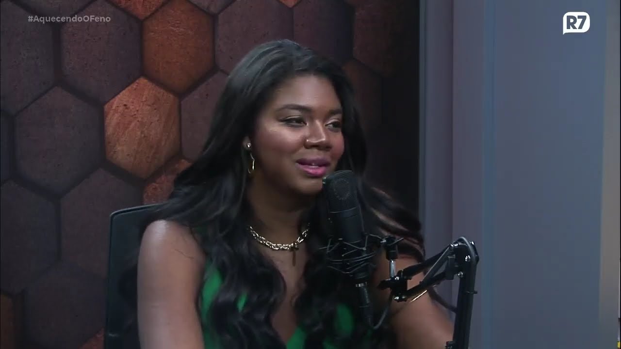 Podcast Aquecendo o Feno - Lucas Selfie recebe Raquel Brito