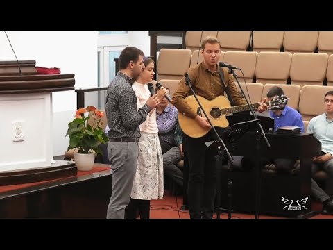 Fratii Tomus - Sa nu disperi cand grea e incercarea | Video