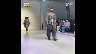 Download lagu Taiwanese designer brings elegant yet classic style to Shih Chien fashion show #shorts mp3