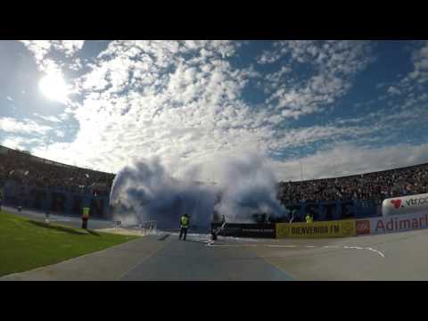 "Recibimiento a O'higgins frente a U. de Chile (14-05-17)" Barra: Trinchera Celeste • Club: O'Higgins