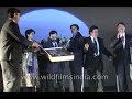 Young Ranbir Kapoor on stage with Rishi Kapoor, Randhir Kapoor and Rajeev Kapoor