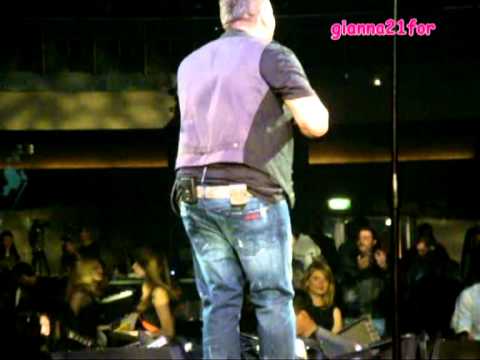 Antonis Remos | Ta xiliometra ola