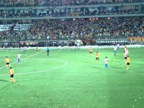 ARIS ATLETIKO MADRID ARIS FANS CELEBRATIONS LAST WHISTLE BY JP EPWNYMOS