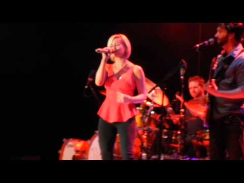 Kellie Pickler-"Best Days of your life" Florida Strawberry Festival