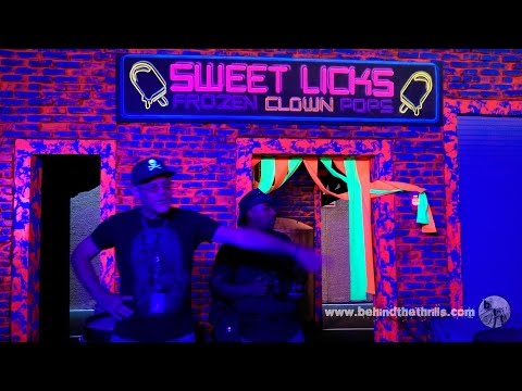 Sneak Peek at Halloween Horror Nights Hollywood CLOWNS 3D Ft. SLASH Maze 2014