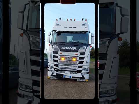 TRUCK SCANIA THE KING OF THE ROAD SCANIA S V8 Team #truck #Scania #lkw #shorts  #truckenginejokers