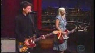 The Raveonettes - That Great Love Sound (live on Letterman)