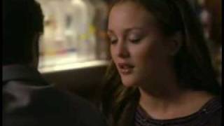 Extrait : Blair et Chuck au bar