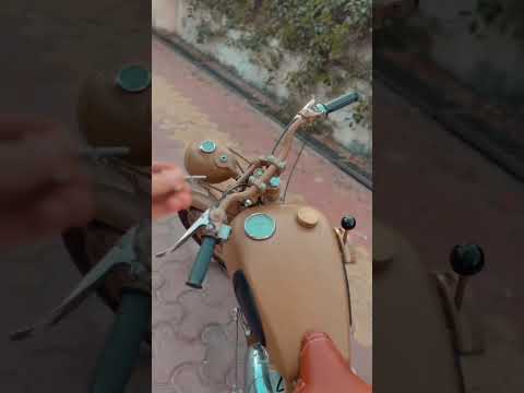 ROYAL ENFIELD Vintage Bike #bullet #royalenfield #reels #vintagemotorcycle #shorts #shortsfeed