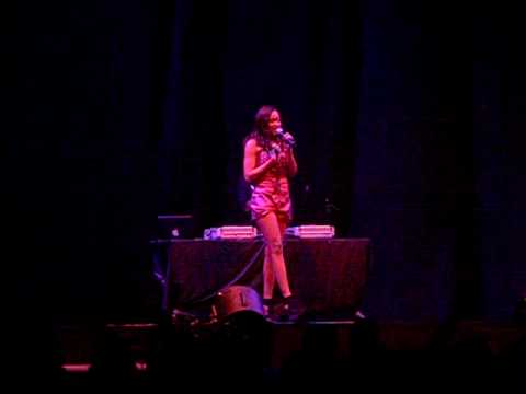 Shontelle Live Manchester 27/5 - Stuck With Each Other