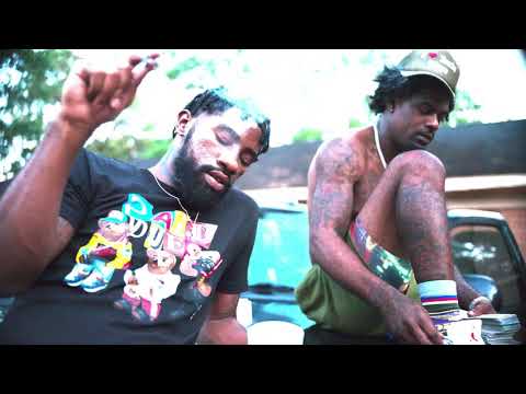 T Y -  (No Cap on That) Ft  Nickoe