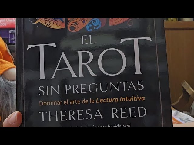 Vídeo relacionado con El Tarot sin preguntas: Dominar el arte de la lectura intuitiva (SIN COLECCION)