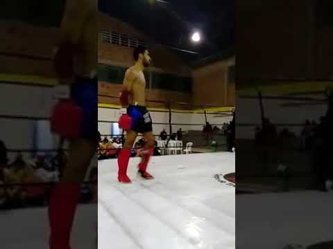 Lucas "Buakaw" Pena x Douglas Krupp - 1º Round