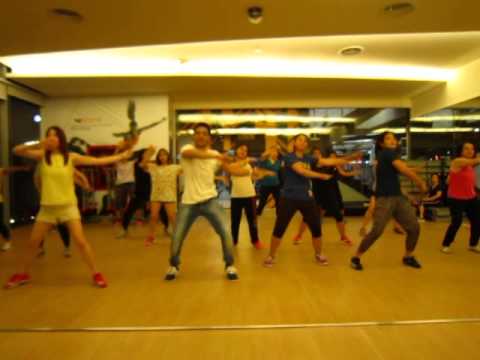 Lucky Tu Lucky Me - Humpty Sharma Ki Dulhania Bollywood Dance Fitness - Master Deepak