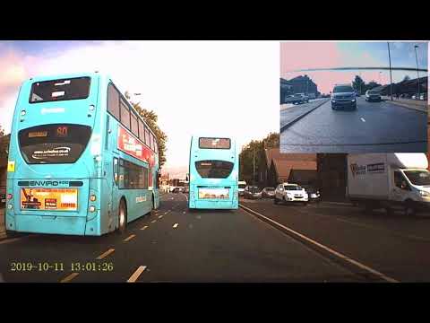 Dashcam - Buses with same number plate?