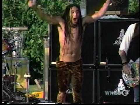 SLAsh's Snakepit - ain't Life grand