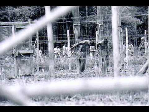 Anh ở đây - Đoàn Chính